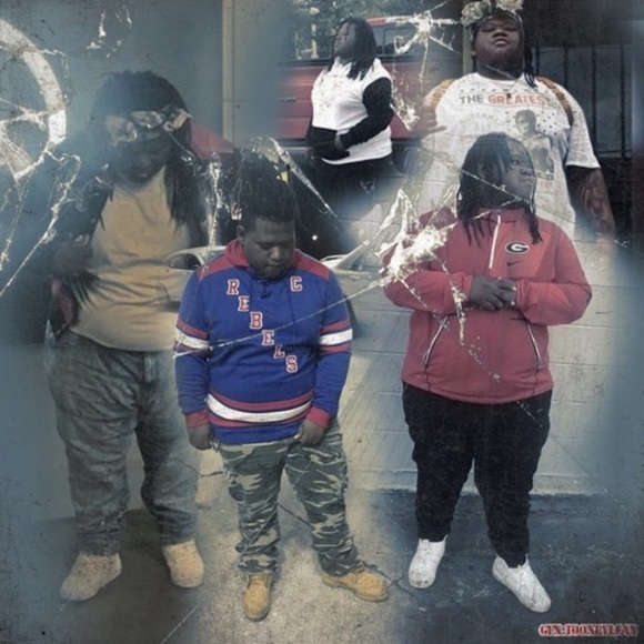 Meet your Posher, Mel - Picture 2 of 2